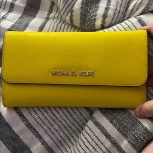micheal kors wallet